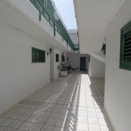 Apartamento Playa Dorada Плая Бланка Екстериор снимка